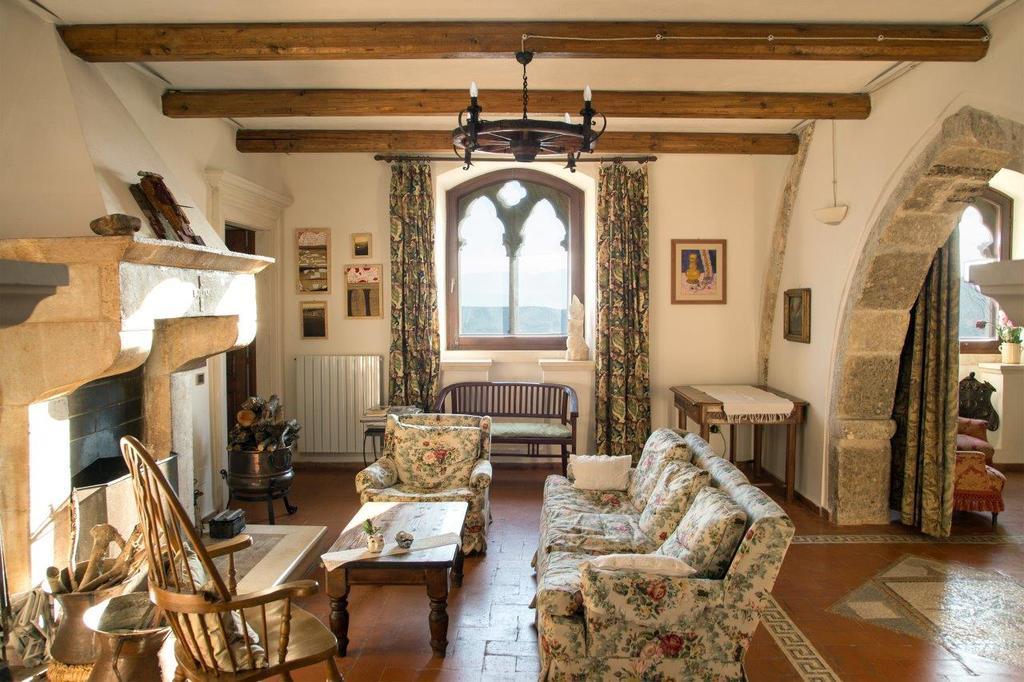 Frühstückspension La Bifora E Le Lune Vico Sotto Gli Archi 5 Santo Stefano Di Sessanio