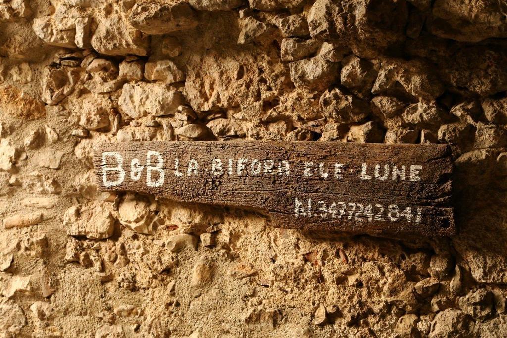 Bed & Breakfast La Bifora E Le Lune Vico Sotto Gli Archi 5 Santo Stefano Di Sessanio